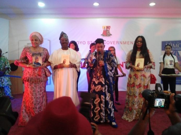 Alaafin Commends Ajimobi As Outgoing Governor Says He Has Surpassed His Predecessors