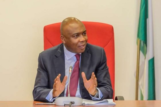 “I Did Not Steal Govt Funds, I Built My Mansion With My Personal Money” – Saraki Tells EFCC