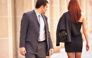 If Your Man Does These Things, He’s Playing You For A FOOL