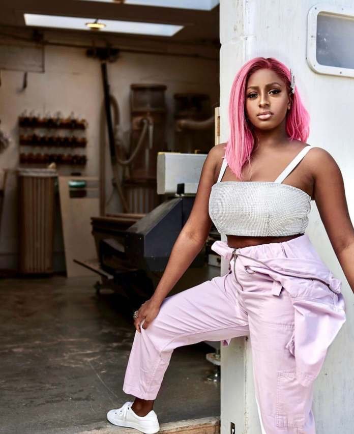 DJ Cuppy In Tears As She Dumps Arsenal FC (Video)