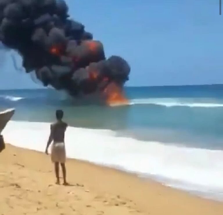 Fire outbreak at Ilashe beach