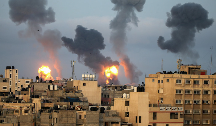 Gaza Militants Israel Trade Rocket Fire Airstrikes