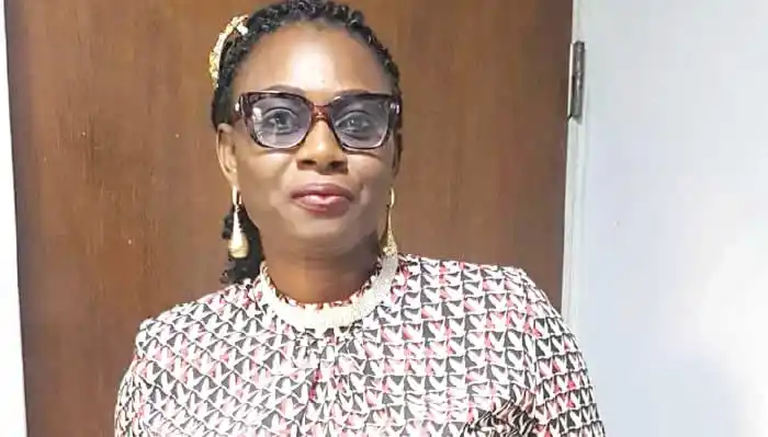 Folake Abiola Accountant Biography, Net Worth, Age, Wiki, Glo, Family, Pictures
