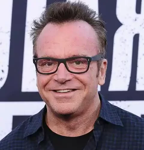 Tom Arnold Net Worth, Biography, Age, Wife, Height, Sister, Nationality, Parents, Wiki
