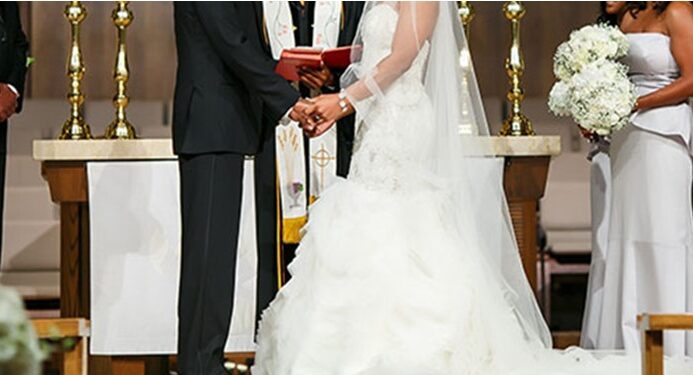 Couple Church Wedding Cancel