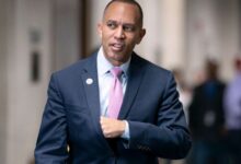 Hakeem Jeffries Biography, Net Worth, Age, Wife, Children, Parents, Brother, Height, Family