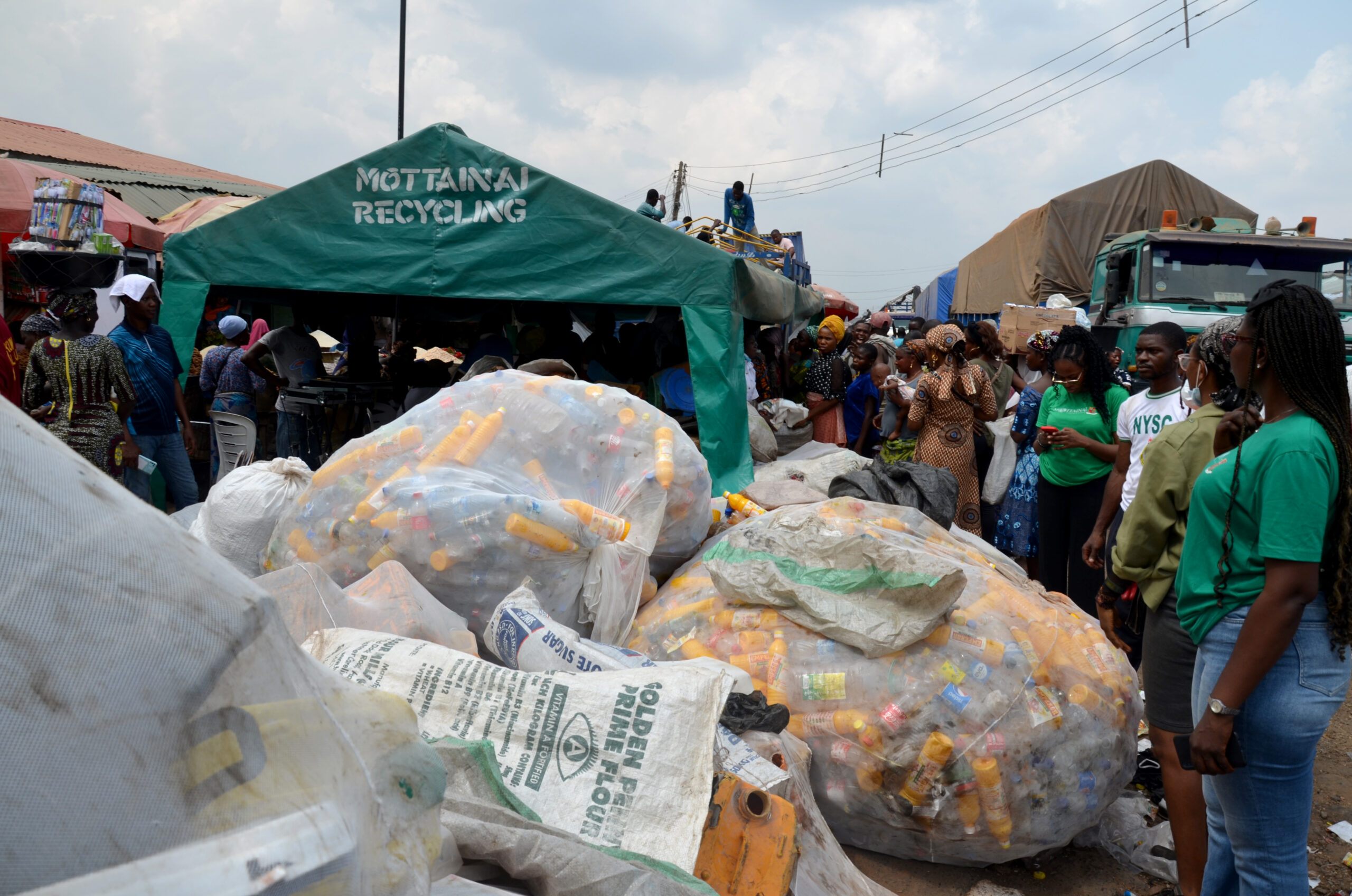 Some plastic wastes recovered