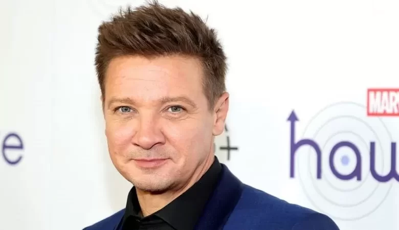 Jeremy Renner Biography, Net Worth, Wikipedia, Parents, Age, Wife, Daughter, Family