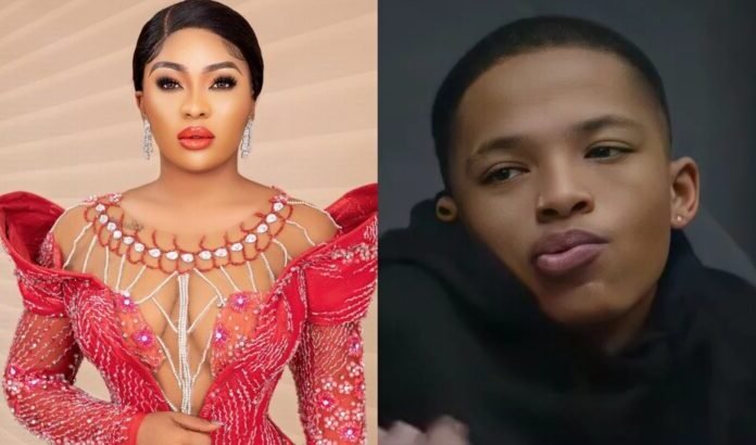 BBTitans S1: Thabang Is Really The Content We All Expected From Yemi – Viewers Reacts As Olivia Massages Thabang’s Leg (Video)
