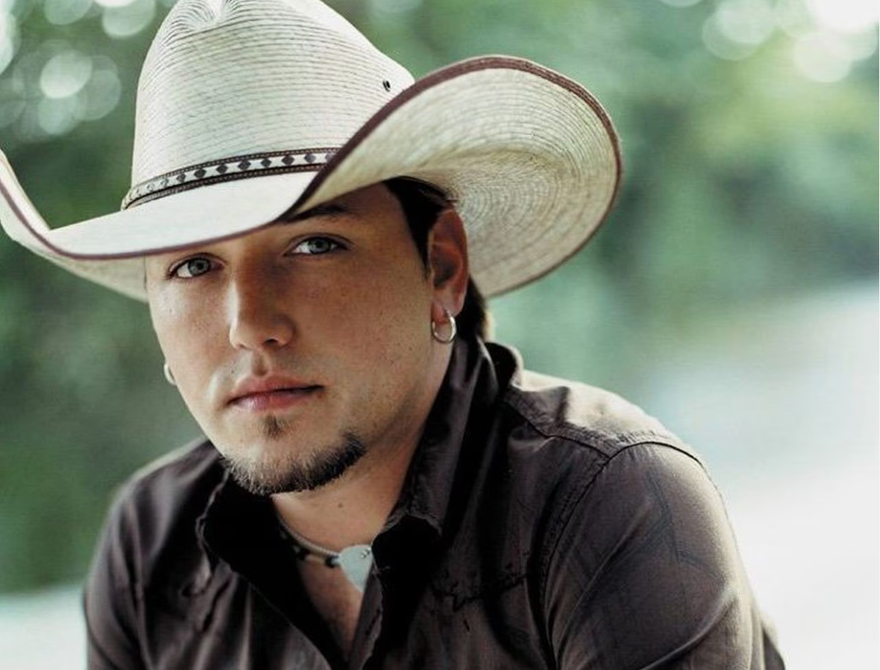 Jason Aldean Biography: Age, Height, Parents, Wife, Children, Net Worth