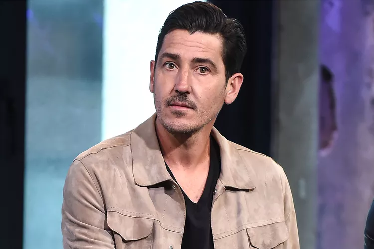 What is Jonathan Knight’s Net Worth Today