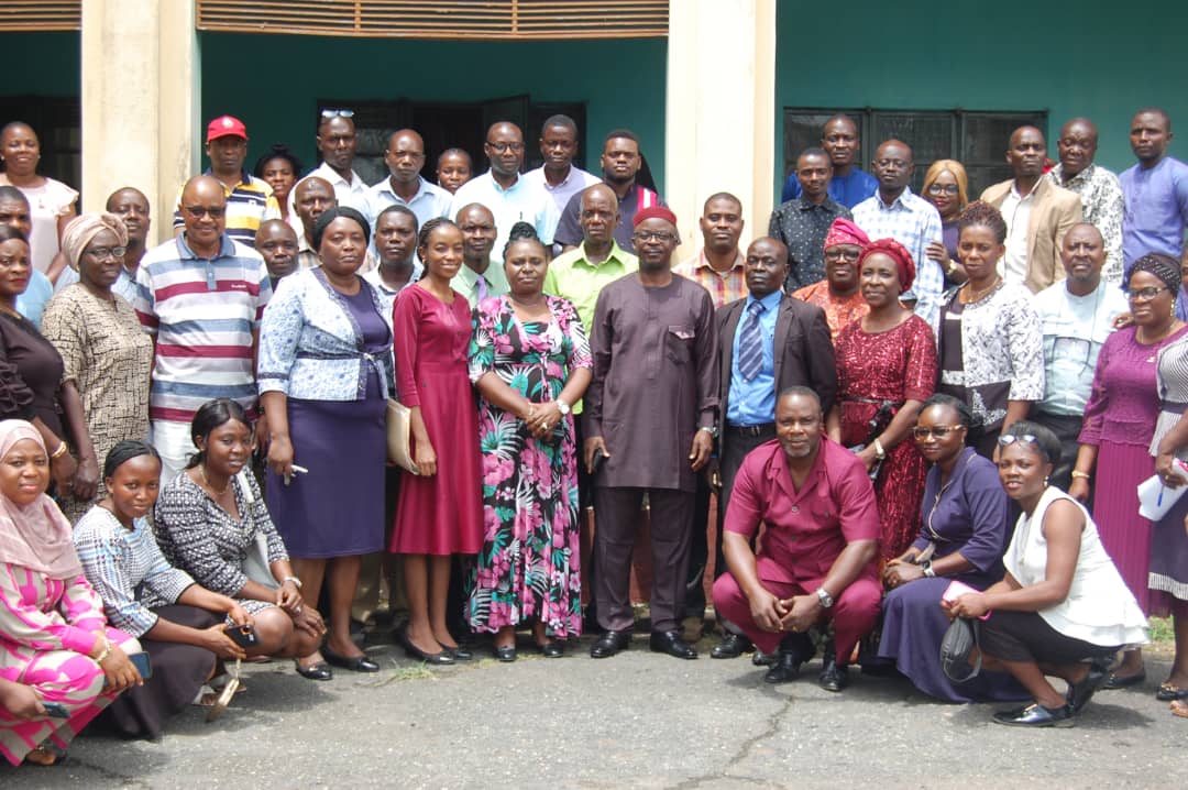Group photograph with the HC, Agric after the event