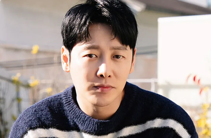 Kim Dong-wook Biography, Age, Height, Parents, Wife, Children, Net Worth