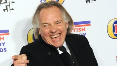 Rik Mayall Biography, Age, Parents, TV Shows, Wife, Net Worth, Cause of Death