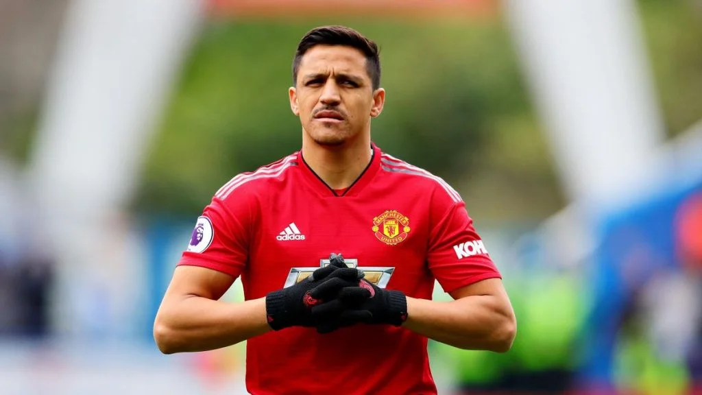 Alexis Sanchez Names Best Footballer Ever, Snubs Messi, Ronaldo