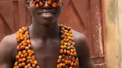 Nigerian man shows creativity