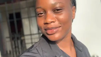 Nigerian lady breaks internet