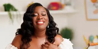 Sisi Yemmie Popular Food Blogger